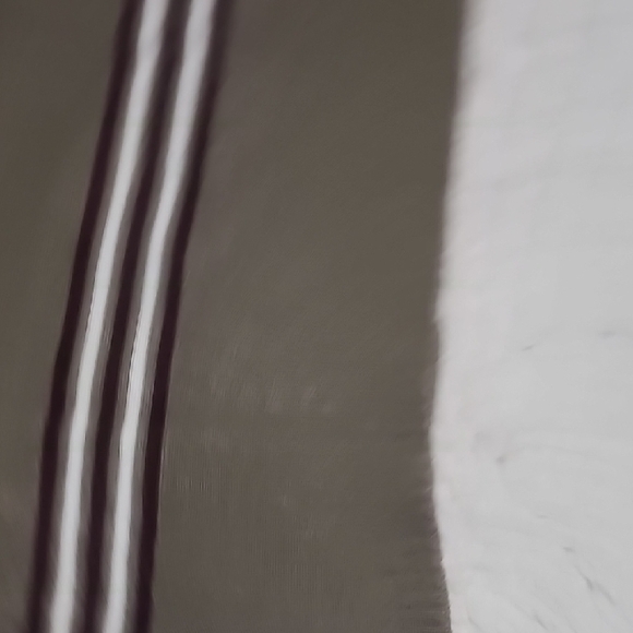 Striped Ribbed Sleeveless Top - Picture 15 of 15